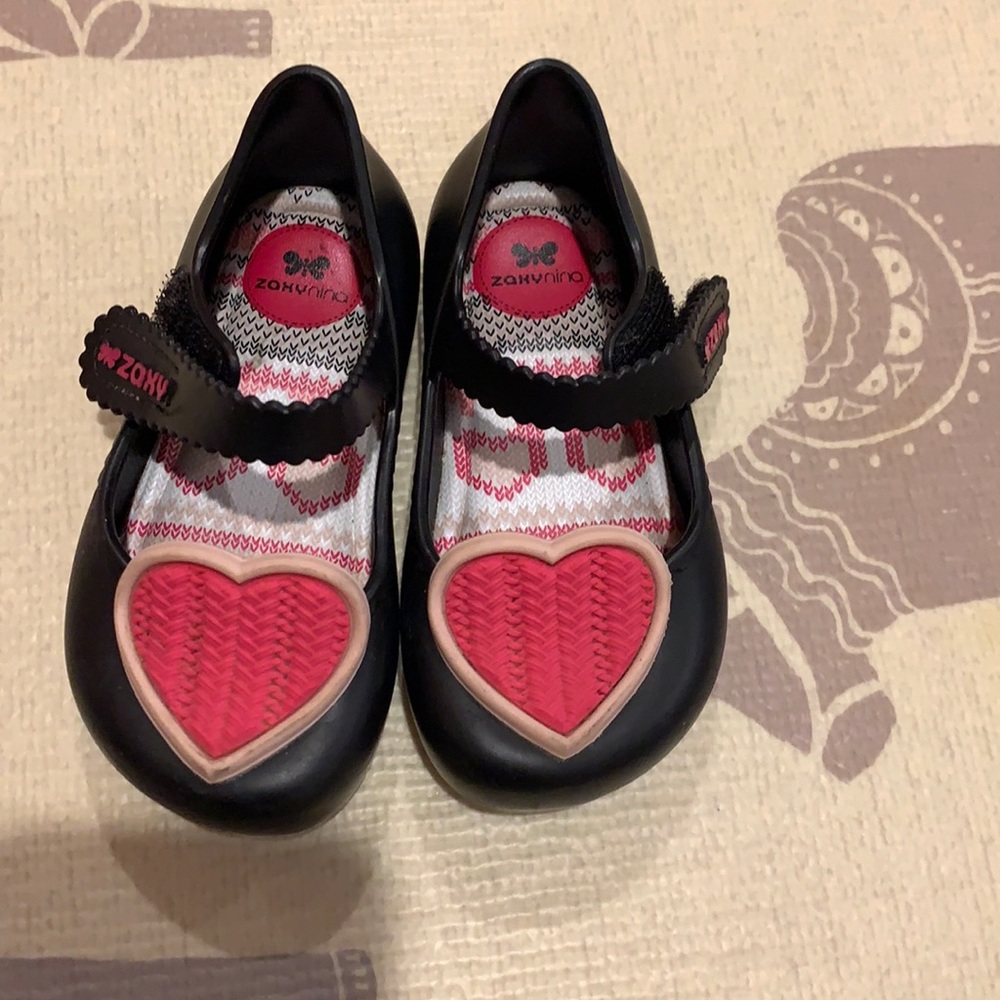 Toddler shoes
